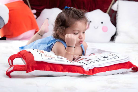 The Ultimate Learning Pillow For Baby's